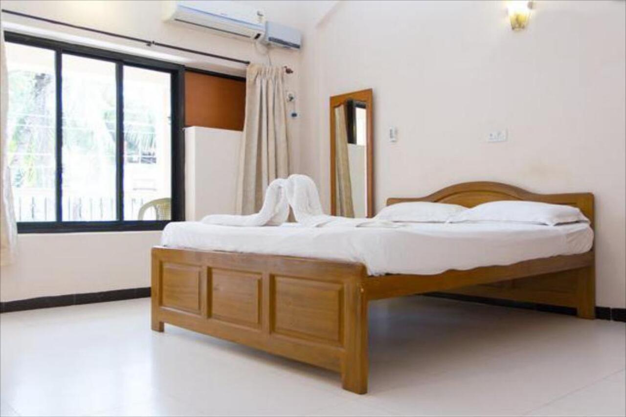 White Orchid Resort Candolim Extérieur photo