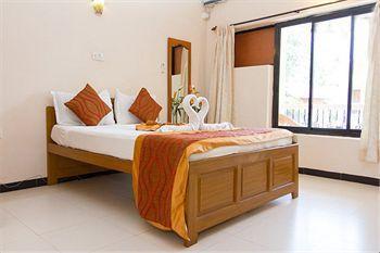 White Orchid Resort Candolim Extérieur photo