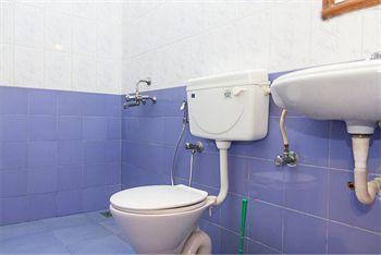 White Orchid Resort Candolim Extérieur photo